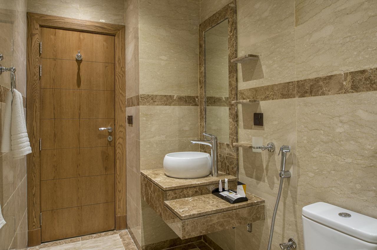 Classical Hotel Suites Jeddah Exterior photo