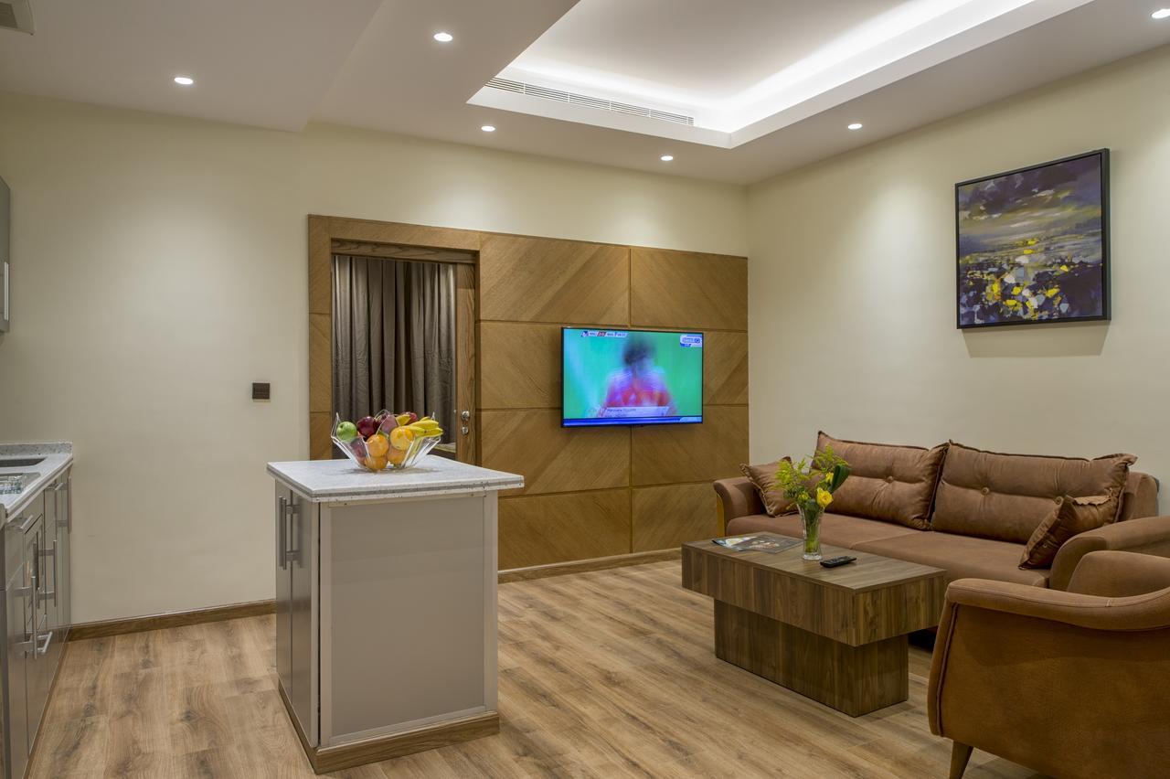 Classical Hotel Suites Jeddah Exterior photo