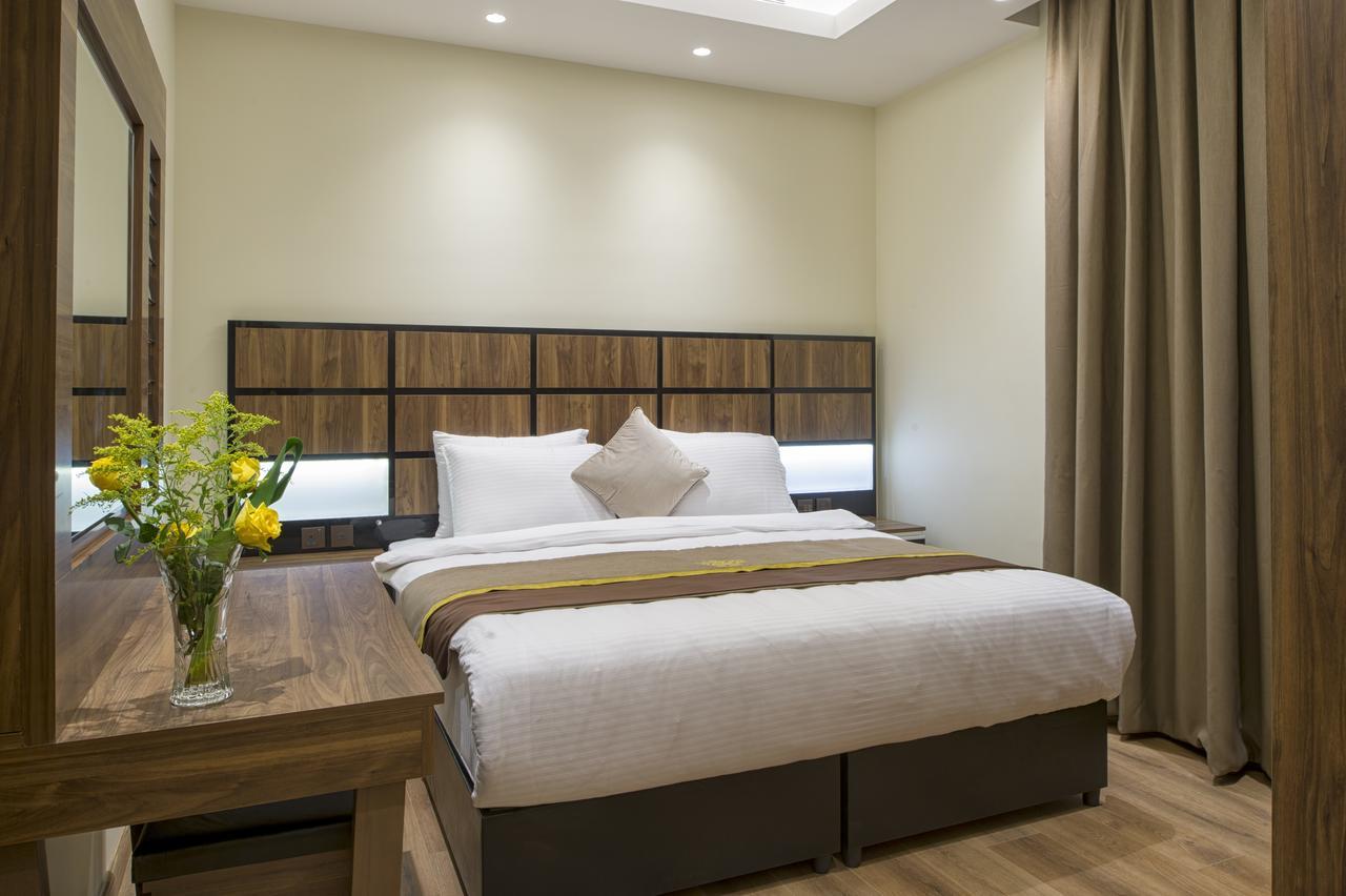 Classical Hotel Suites Jeddah Exterior photo
