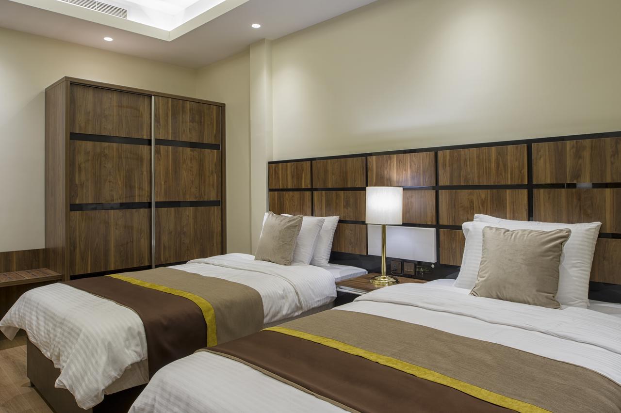 Classical Hotel Suites Jeddah Exterior photo